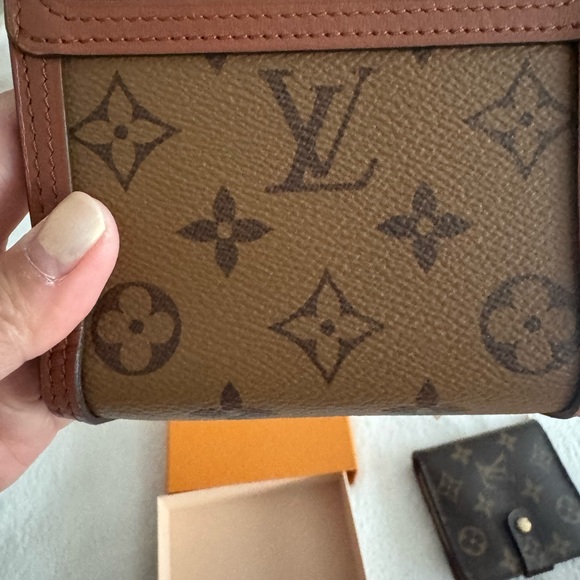 Louis Vuitton Dauphine wallet - Picture 6 of 7